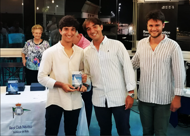 Fotos de la entrega de trofeos de la XXVII Regata Gran Trofeo Infante Don Alfonso Orleans-Borbón.