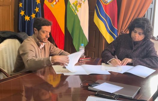 Firmado el protocolo de actuación para la mejora y regularización de sus instalaciones.